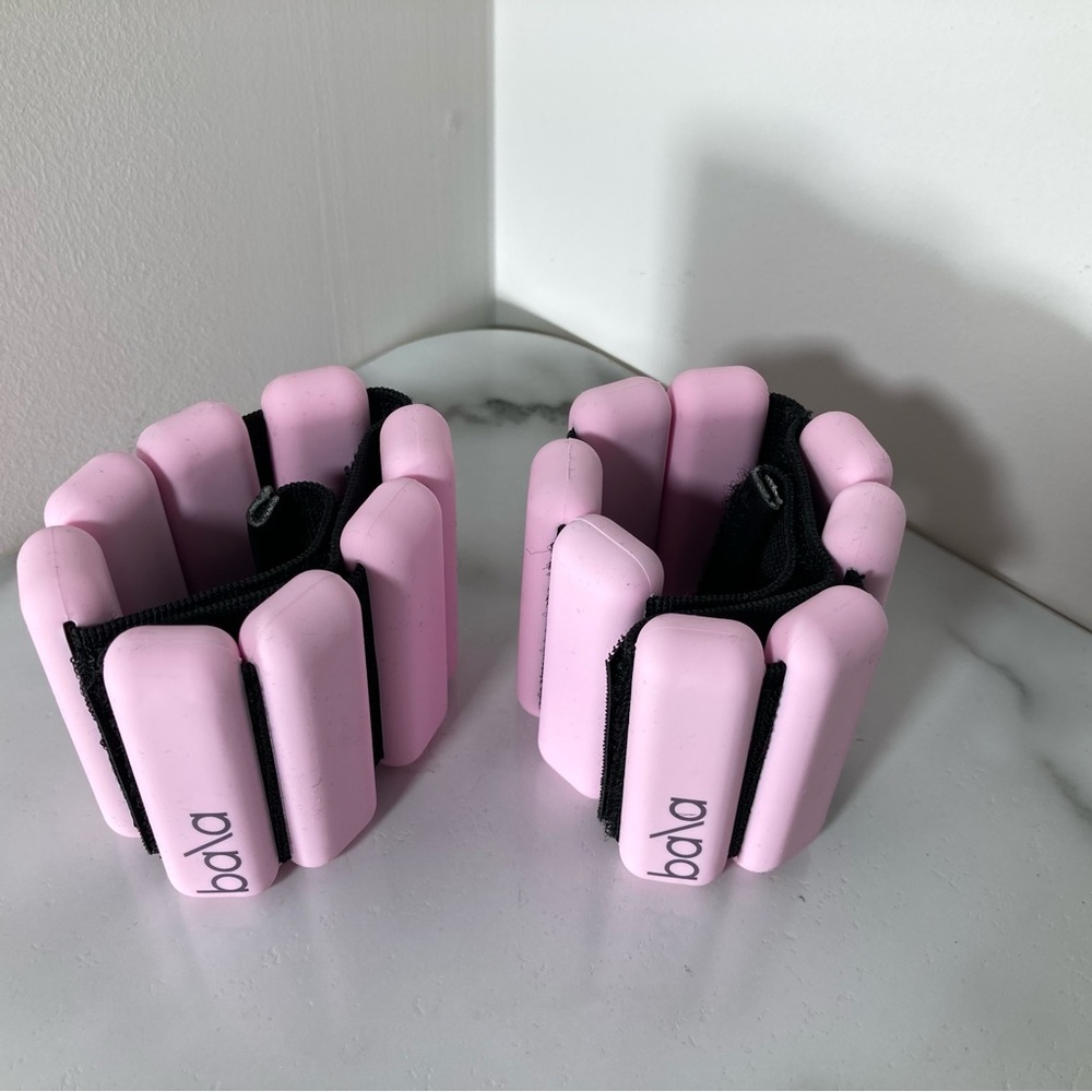 Bala Pink Wearable Ankle & Wrist Weights with Black Mesh Pouch Original Release - Picture 3 of 8